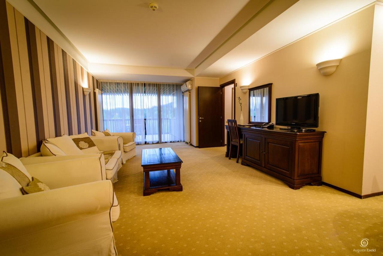Apartament Alpin Resort Etaj 7 Poiana Brasov Exterior foto